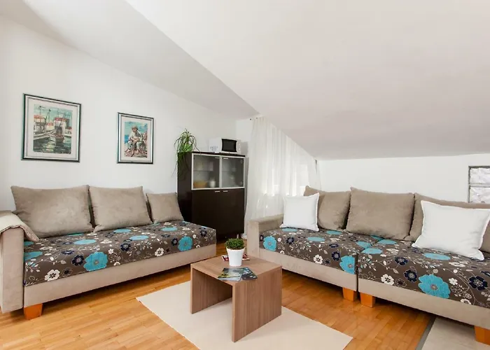 Apartment Downtown Authentic