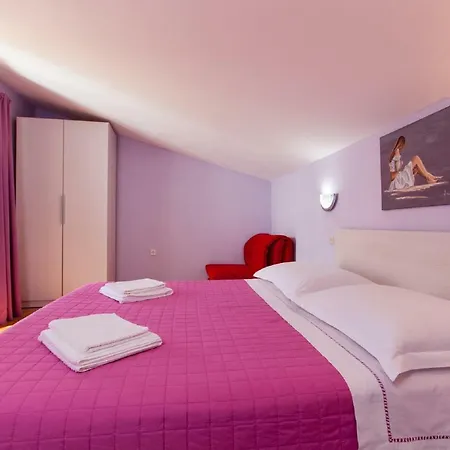 Apartman Downtown Authentic