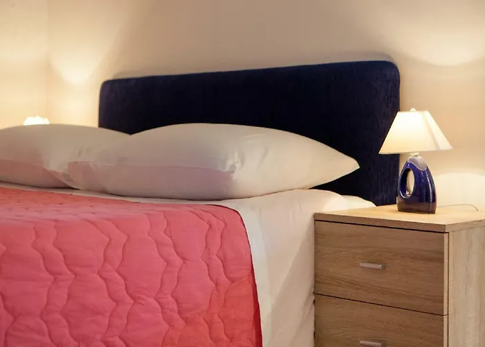 Downtown Authentic Apartmán